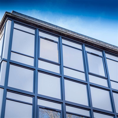 Stigesystem Gardinvæg